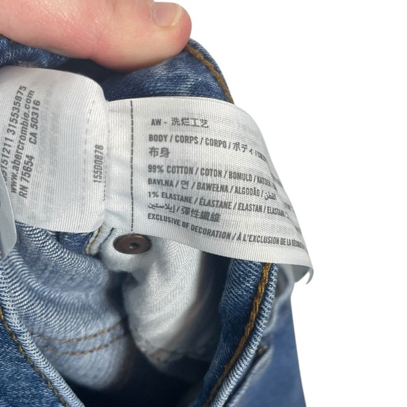 Abercrombie & Fitch The Mom High Rise Button Front Jeans Medium Wash Size 20 - Picture 9 of 12